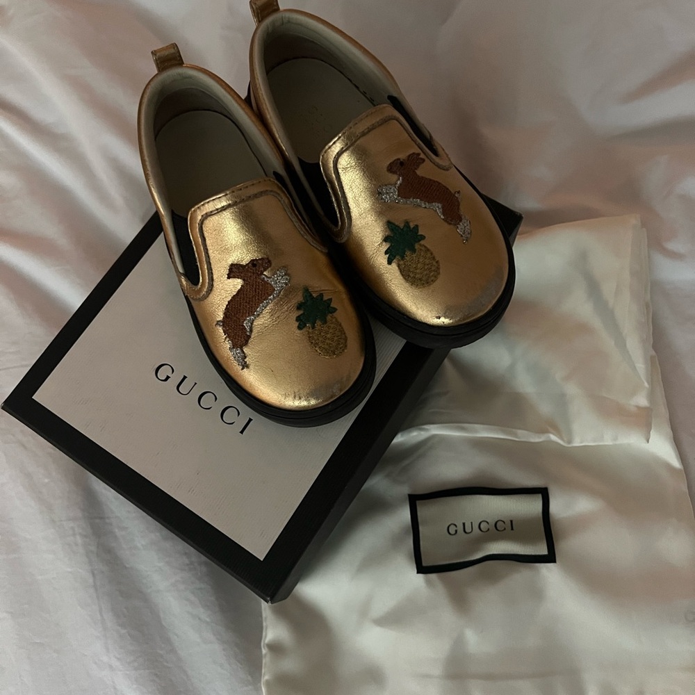 Gucci Kids Gold Embroidered Sneakers EU 23 (7)